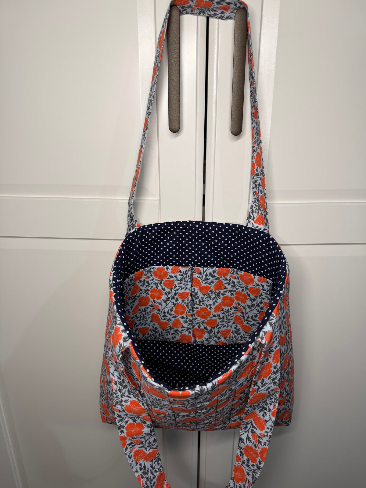 “Orange/Navy Mini Poppy” Quilted Midi Tote