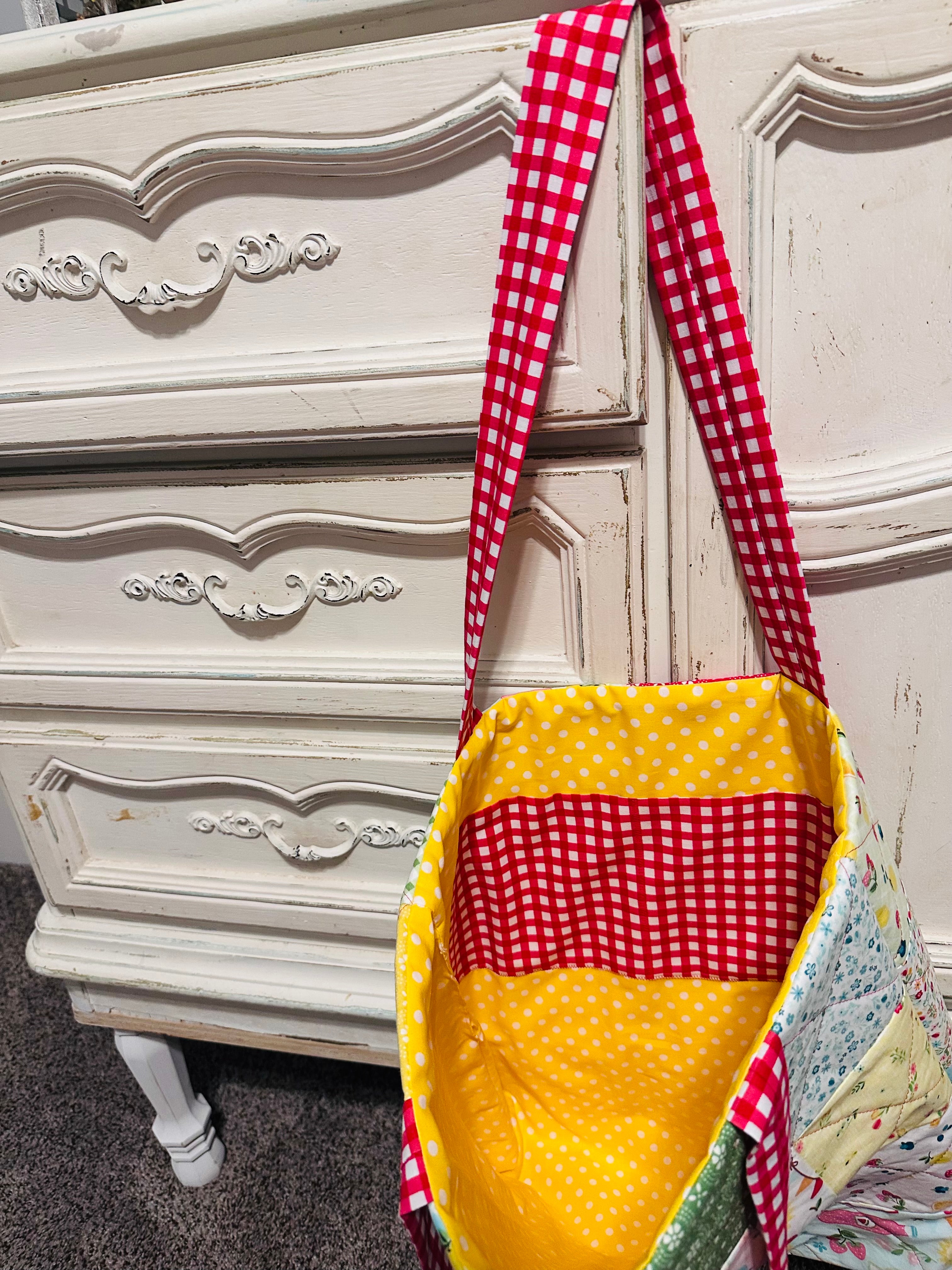 “Sippin on Sunshine” Quilted Tote