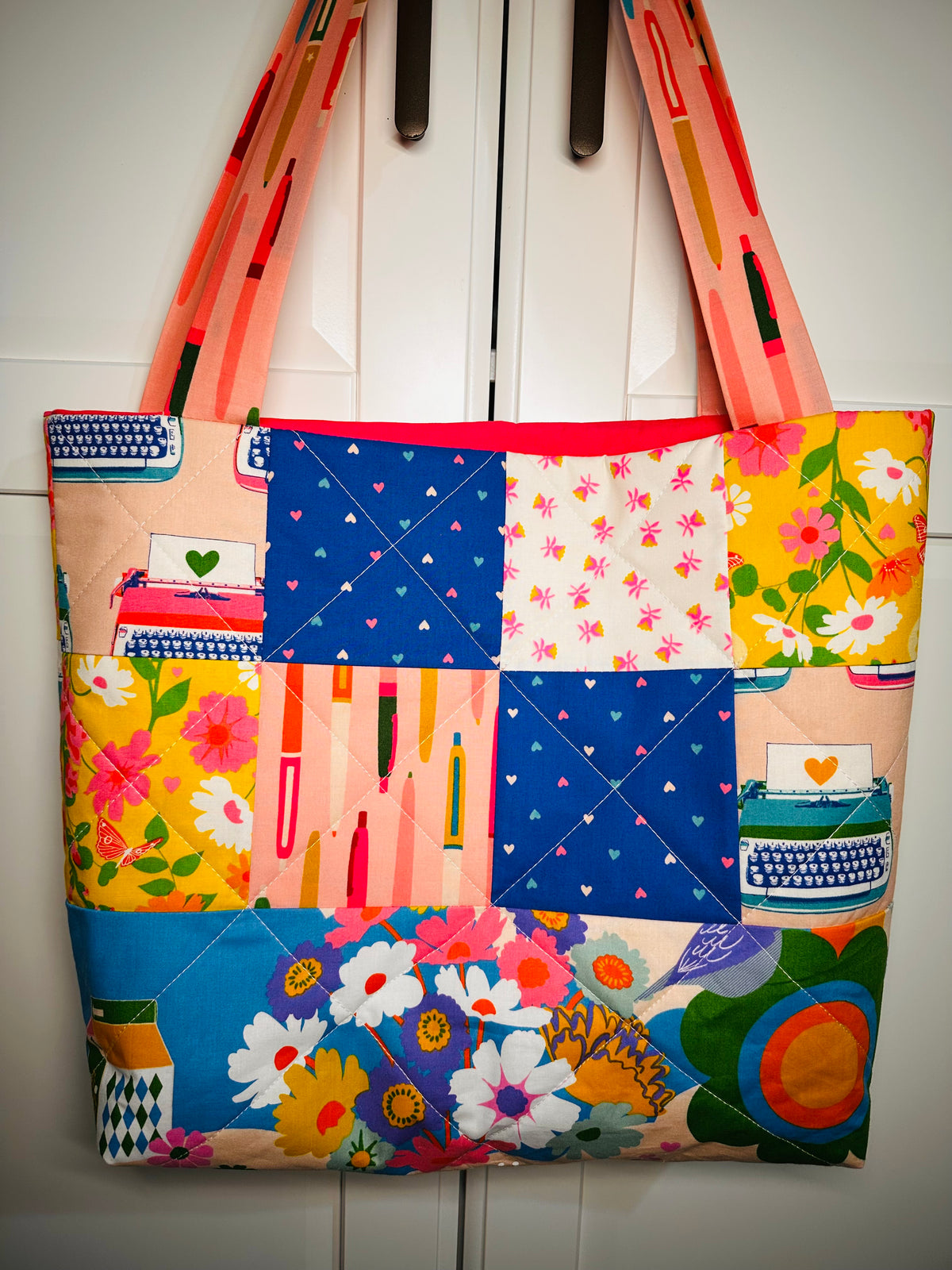 “That 70s Retro” Quilted Tote